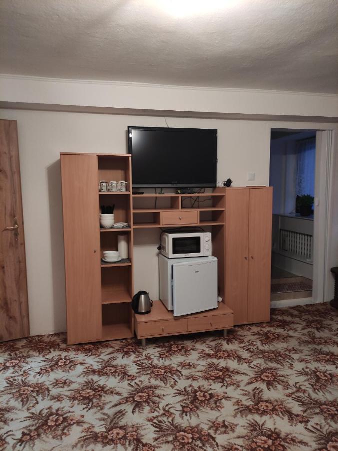 Homestay Mezna 85 *